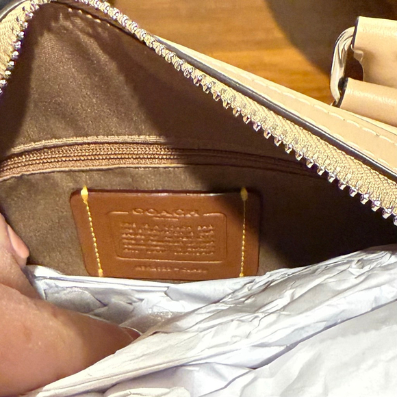 Coach Rowan Satchel Bag In Pastel Rainbow Signature Canvas CDA90 NWT - Picture 7 of 7